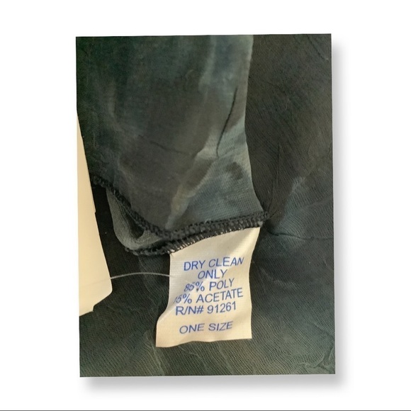 Zuliana Scarf Wrap. Made in USA. New With Tags - Picture 3 of 3